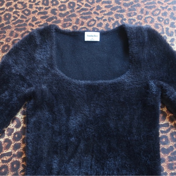 Aritzia Sunday best dress - Picture 4 of 4